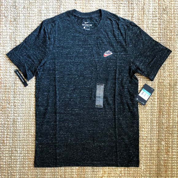 Nike Men's Sportswear Heritage Tee - Picture 4 of 6